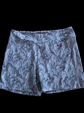 Victoria's Secret PINK Soft Ultimate High Waist Bike Shorts in a marble pattern